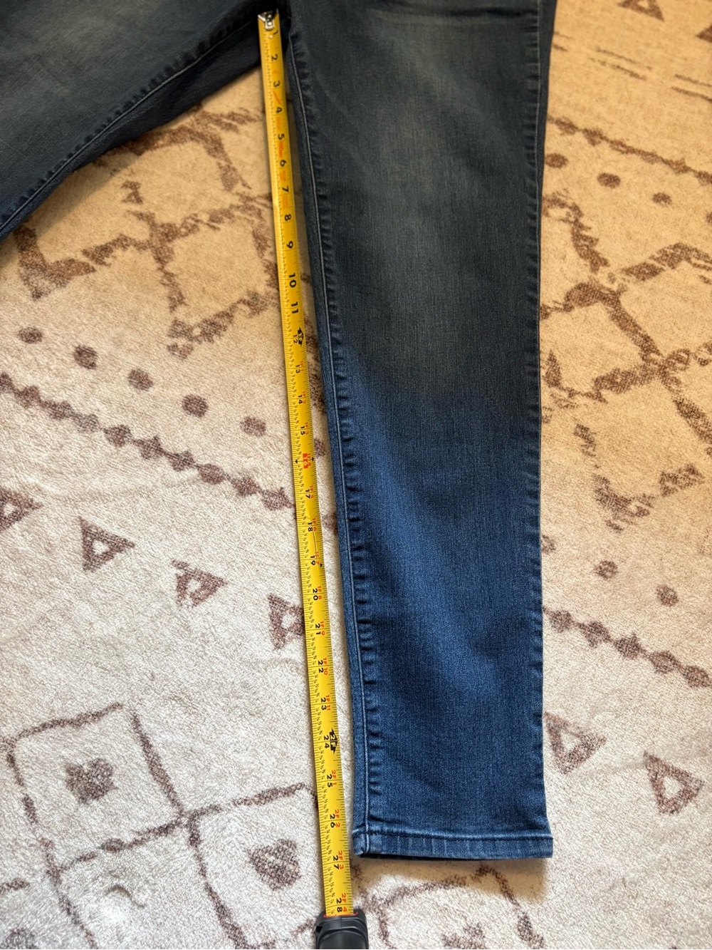 Democracy pull on jeans size 12 like new - Picture 8 of 8